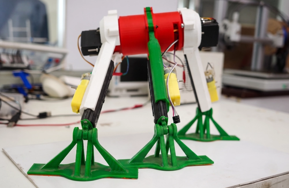 Tripod Robot